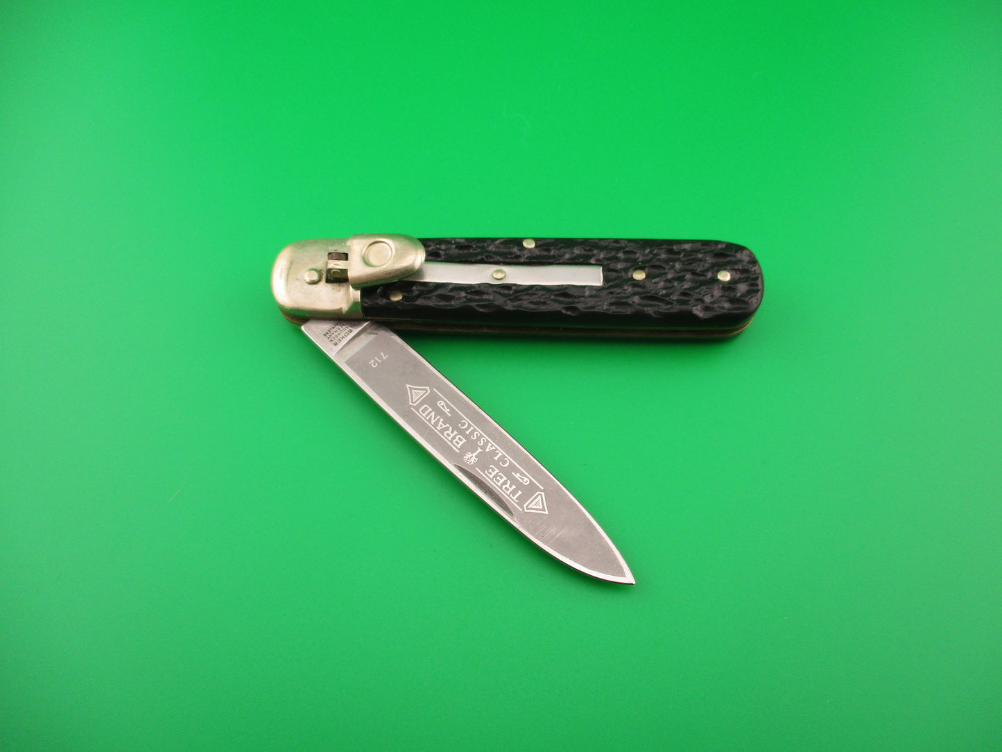 BOKER TREE BRAND CLASSIC 712 11cm German Lever automatic knife Black stag