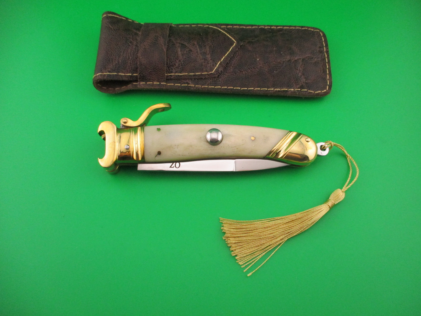 OZ 23cm Scarperia Tonerini Italian Inspired Fulcrum Shell puller Custom Automatic Knife