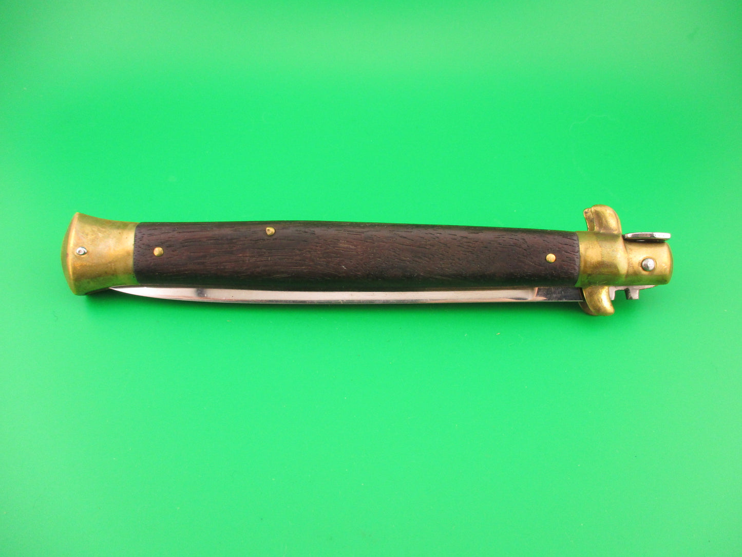 Stiletto Vintage Swivel bolster vintage automatic knife Wood & brass