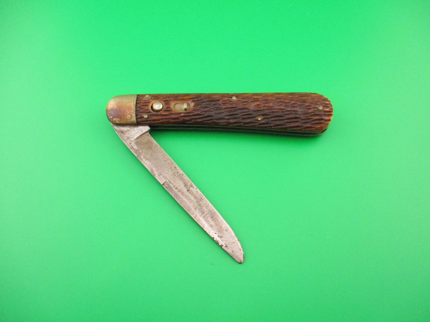 SCHRADE CUT CO 1613 3/4 Saber Grind Hunter WARNER BROS Movie Prop Knife