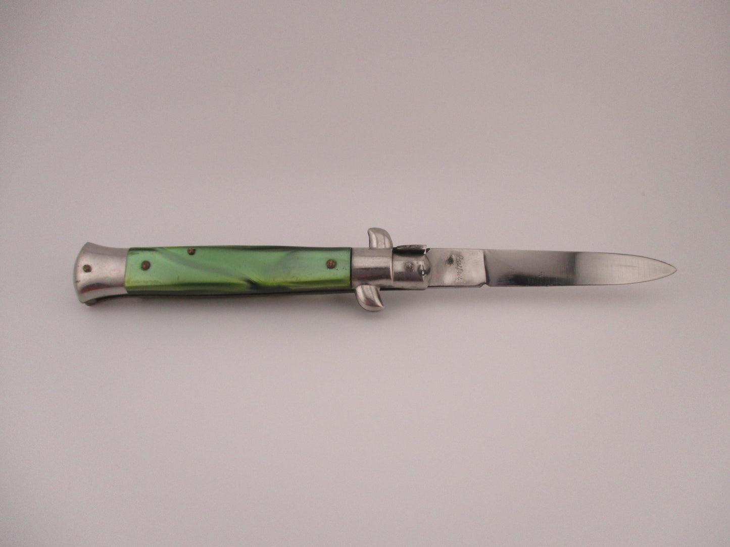 ERN (crown & scimitar) Rostfrei 21cm Italian Swivel bolster Green pearlex automatic knife