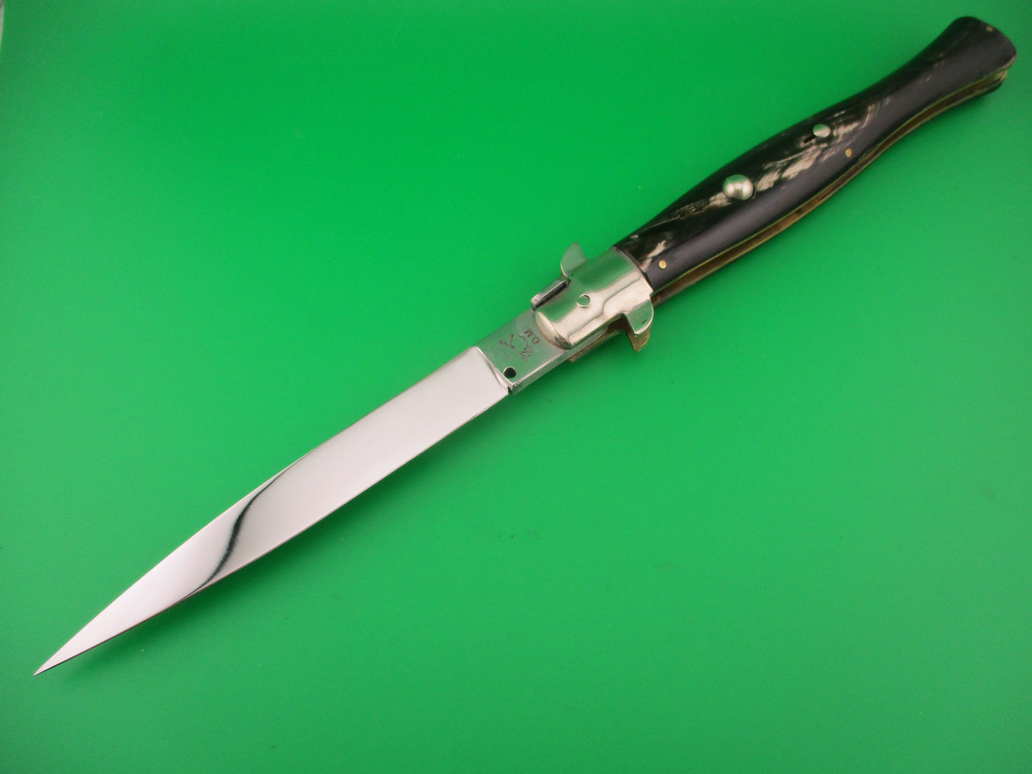 AROSA MANIAGO ITALY DM 33cm Italian Picklock Wasp body Black & white Horn automatic