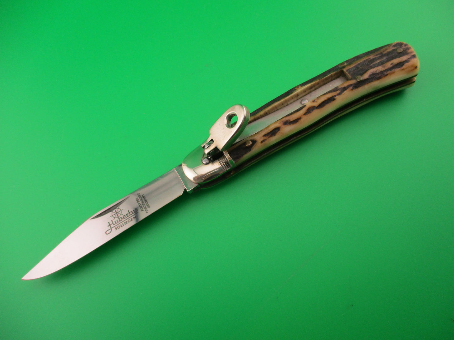 Hubertus 10cm German Lever Bare head (shadow) Stag automatic knife