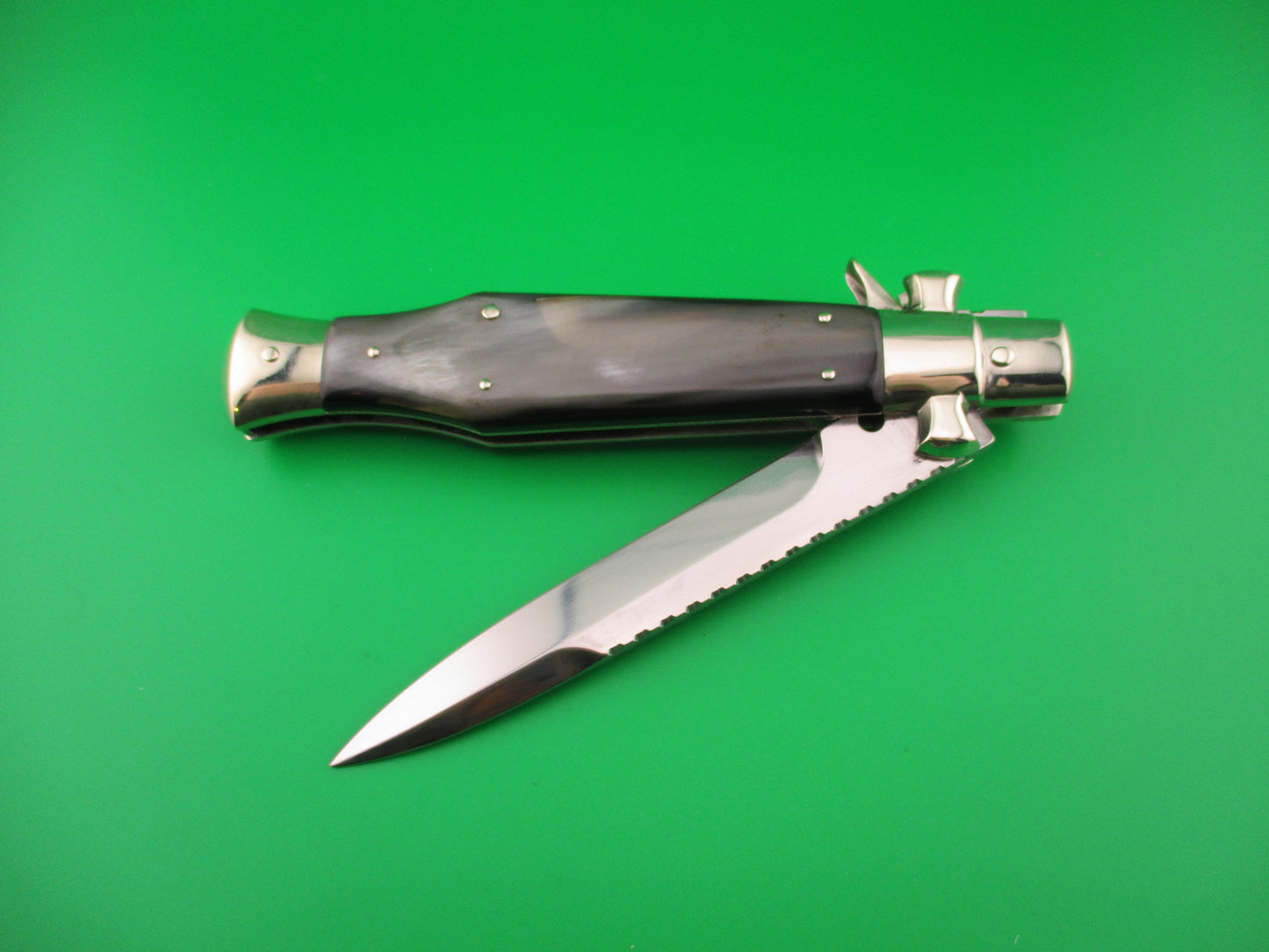 AGA CAMPOLIN 29cm Italian BLACK WIDOW Fulcrum Wasp Square button Green horn automatic knife