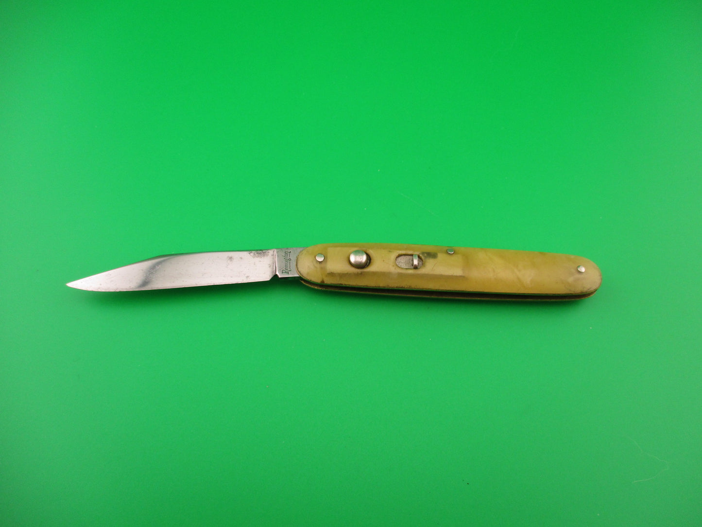 Remington 8055 Cigar jack Onyx switchblade knife