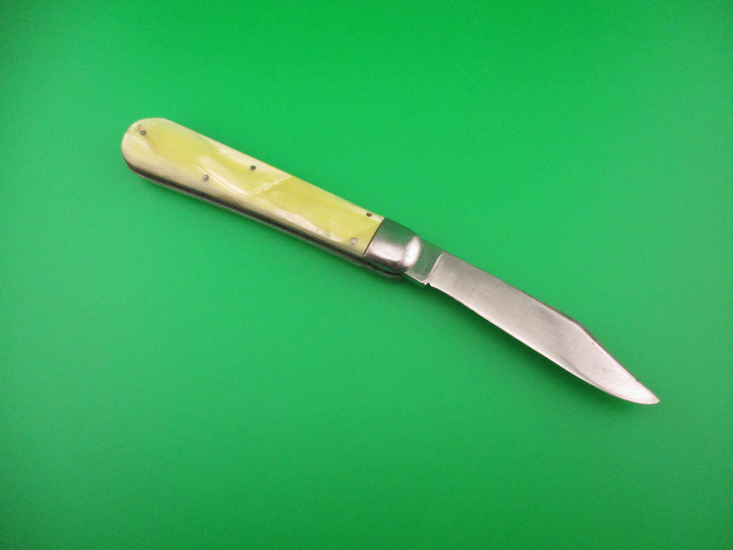 SCHRADE CUT CO FOREST KING Marine Pearl Vintage Hunter Automatic knife Etch
