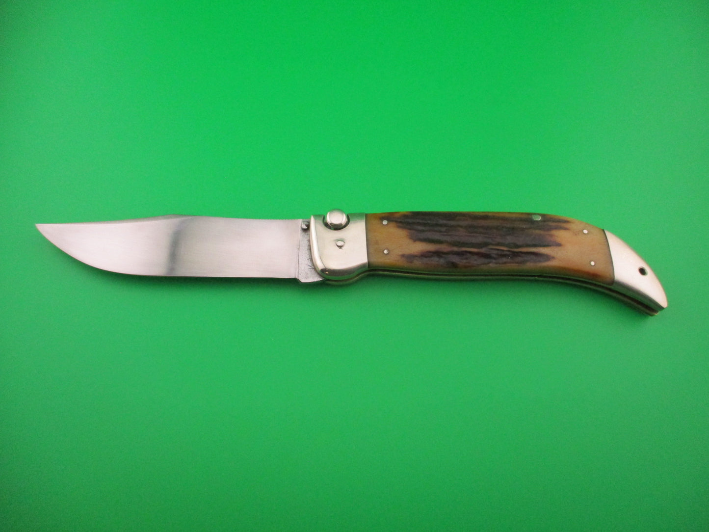 KaBar Large Grizzly Stag #2179 Vintage switchblade knife made USA
