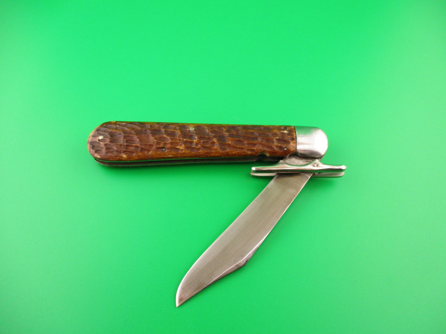 Schrade Cut Co Hunters Pride # G1543 3/4 bone Folding guard switchblade knife