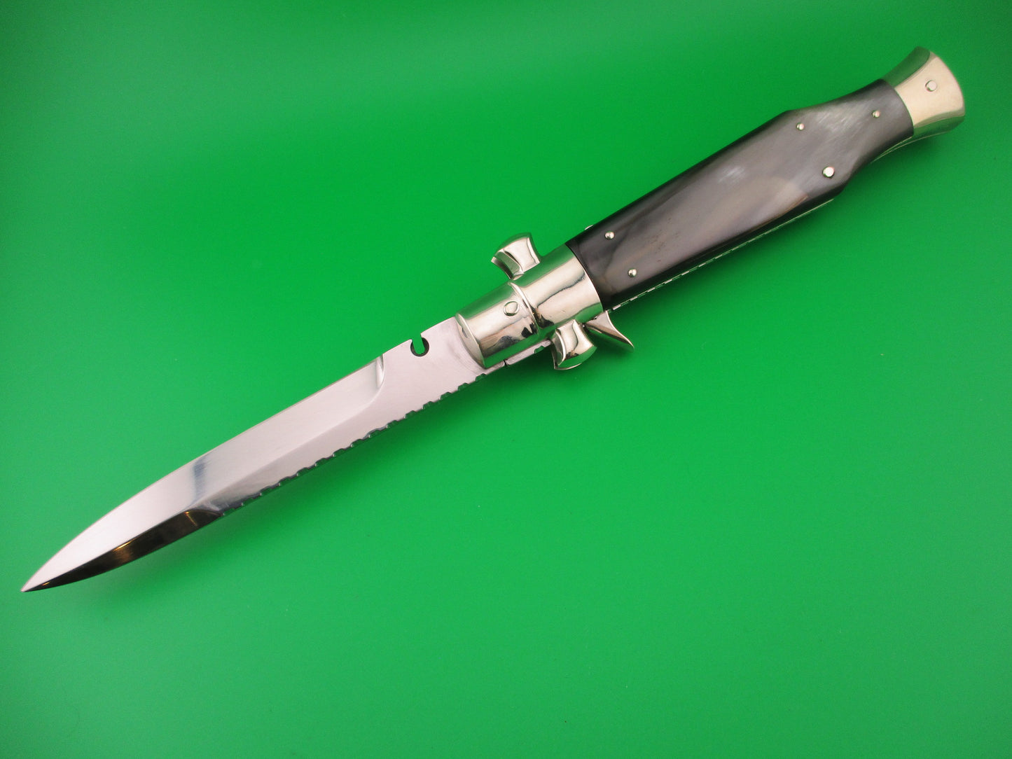 AGA CAMPOLIN 29cm Italian BLACK WIDOW Fulcrum Wasp Square button Green horn automatic knife