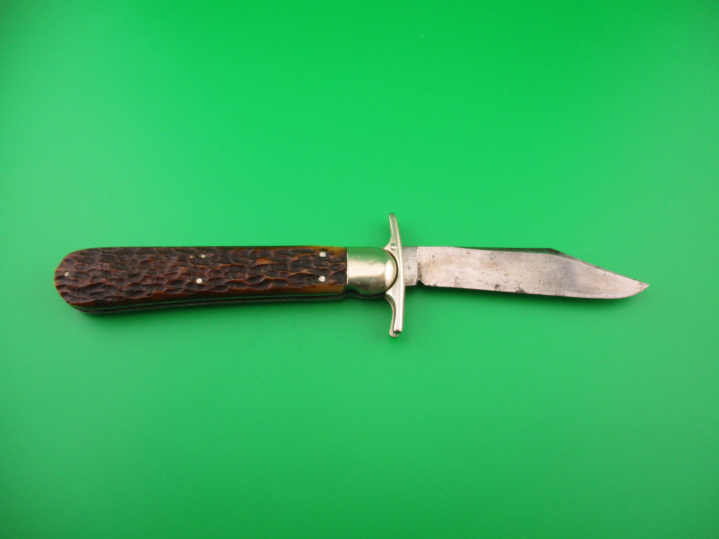 PRESS BUTTON KNIFE CO #1005 Etched THE VICTOR Antique switchblade knife