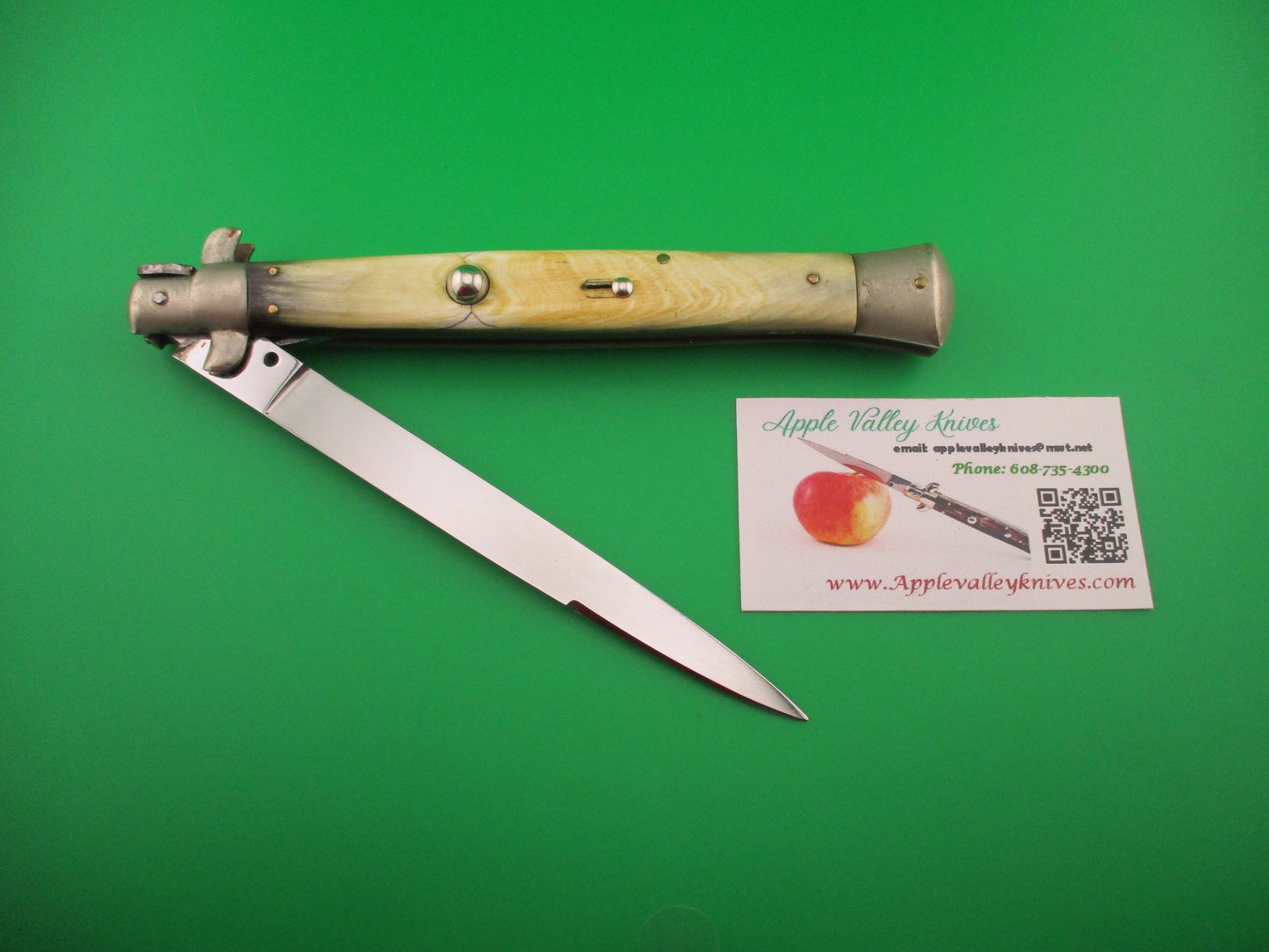 z Rostfrei (slant) 33cm Italian Transitional honey & cream vintage 1960s automatic knife