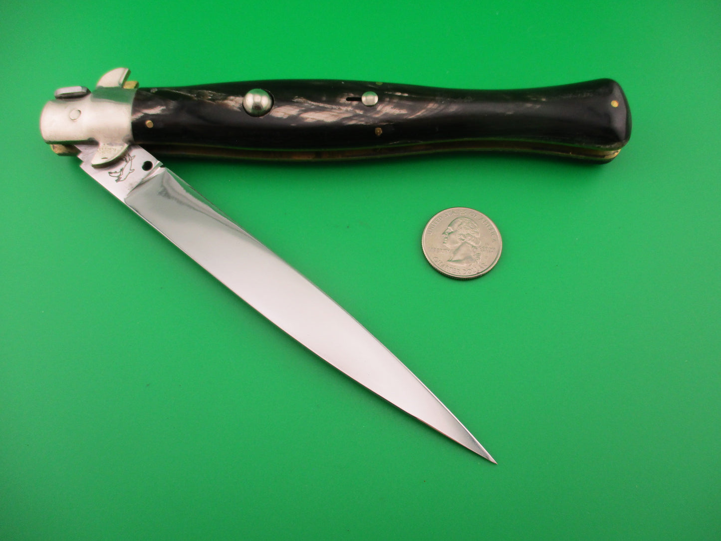 AROSA MANIAGO ITALY DM 33cm Italian Picklock Wasp body Black & white Horn automatic