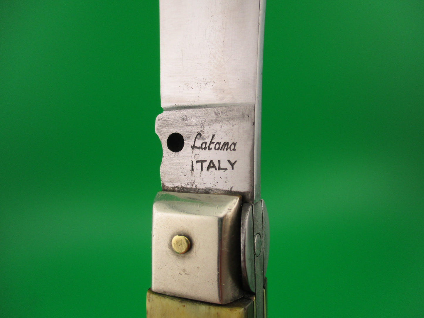 Latama ITALY 22cm Italian Picklock Oval button Camper vintage 1950s automatic knife