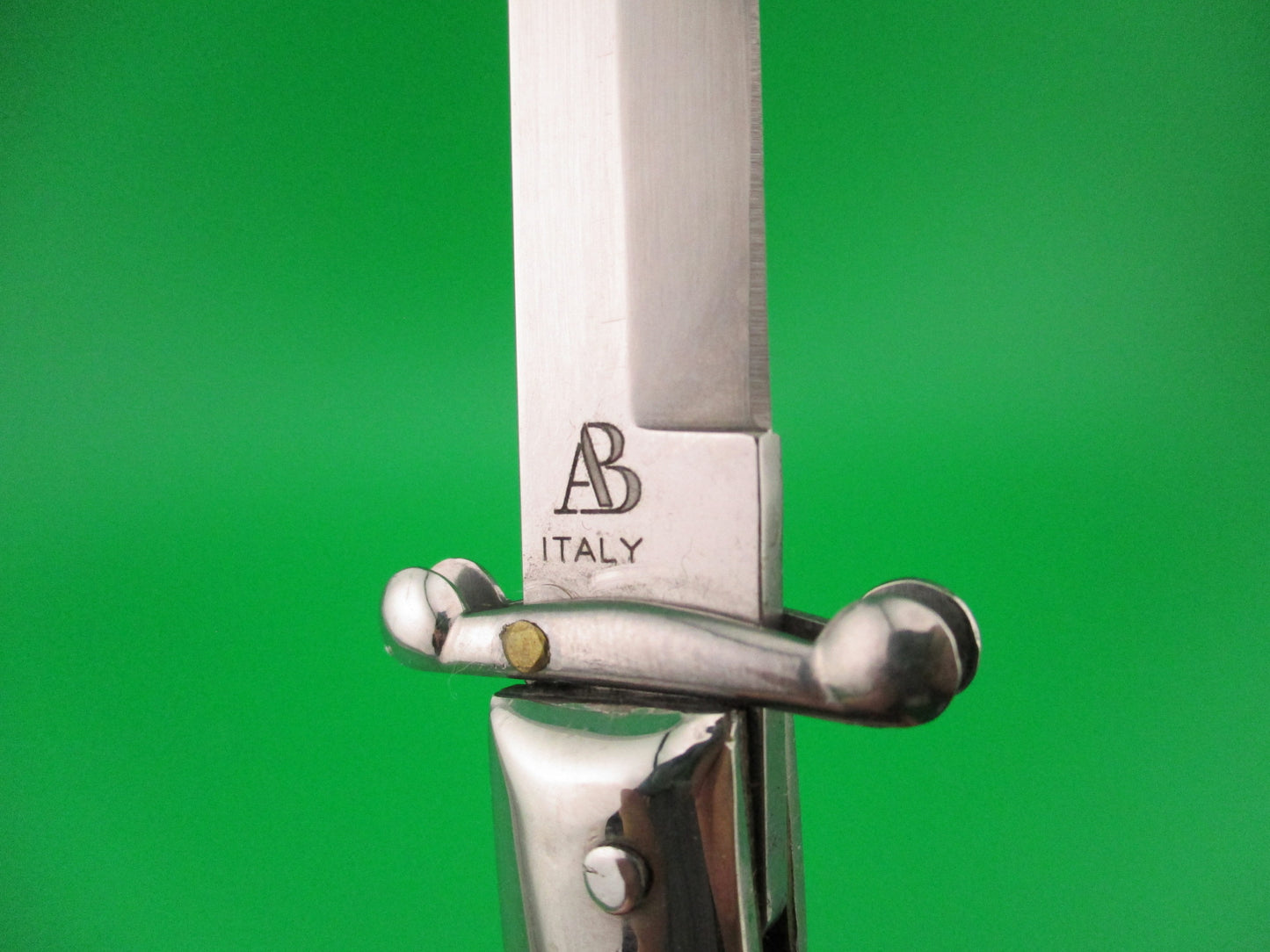 STAINLESS ITALY AB ITALY 20cm Italian Swing Guard Horn Bayonet automatic knife