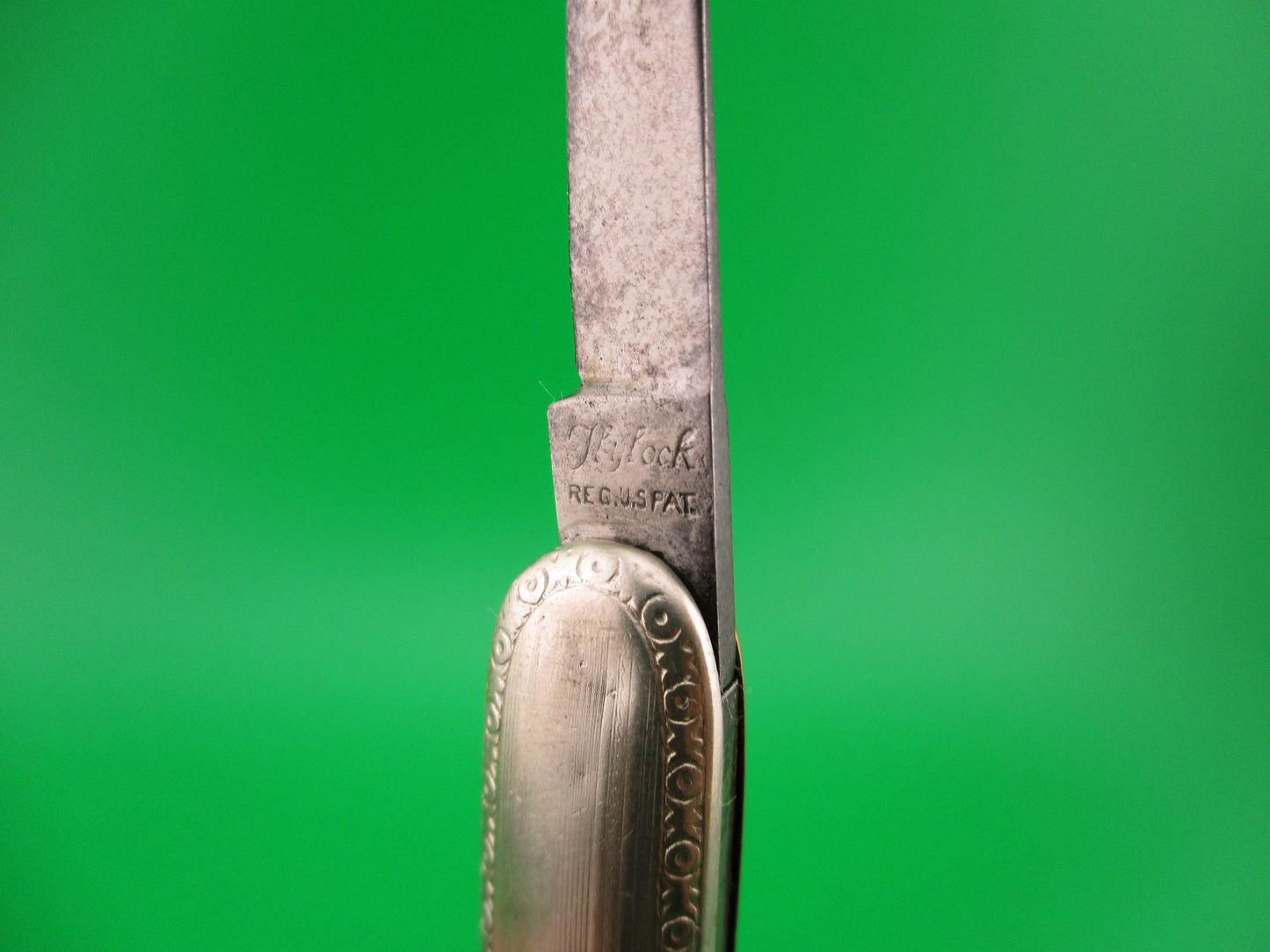 Flylock Small Silver double switchblade vintage knife w/shackle & file blade