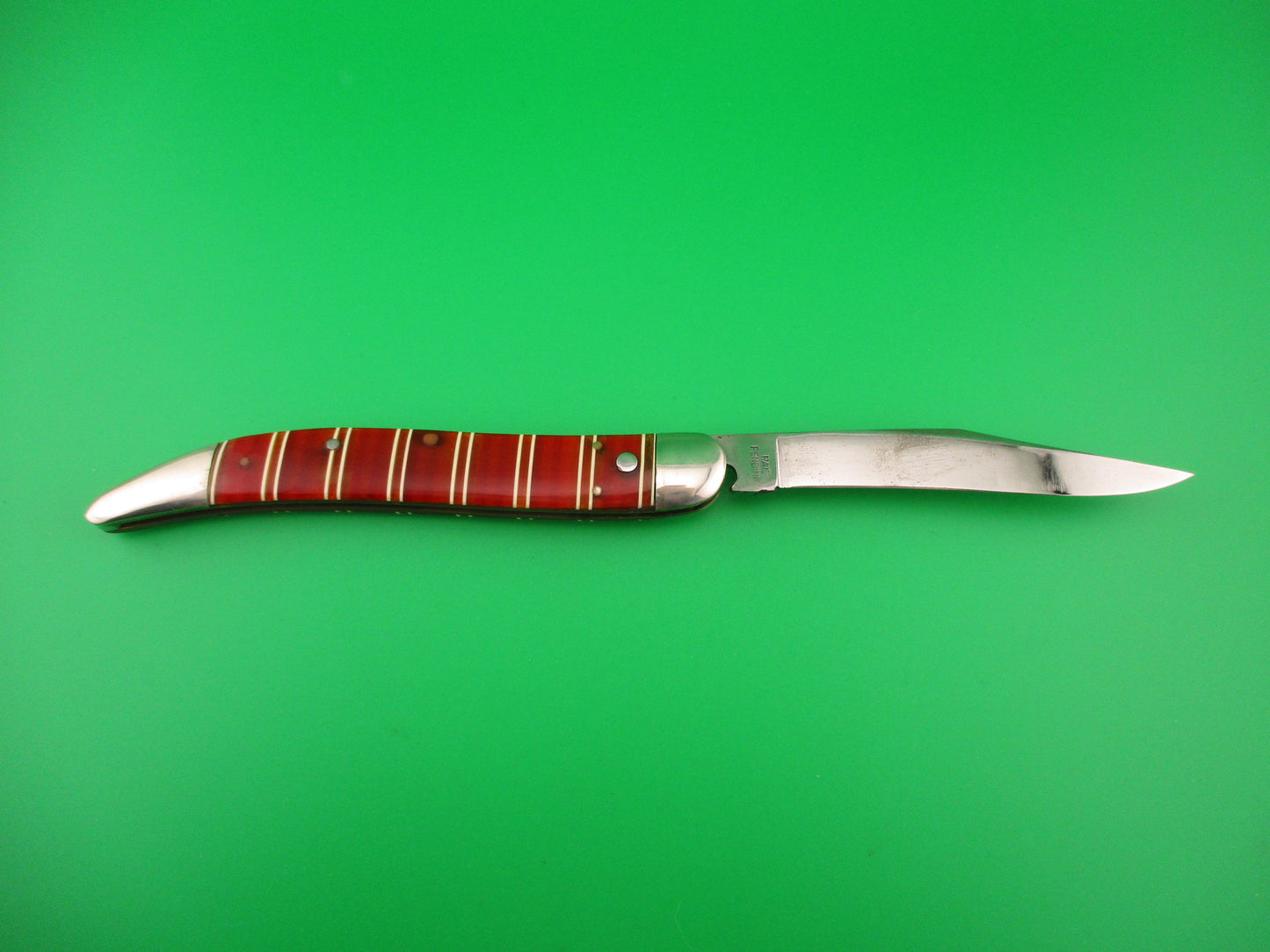 QUEEN JET 25 Candystripe 1950s Vintage Automatic knife Titusville, PA