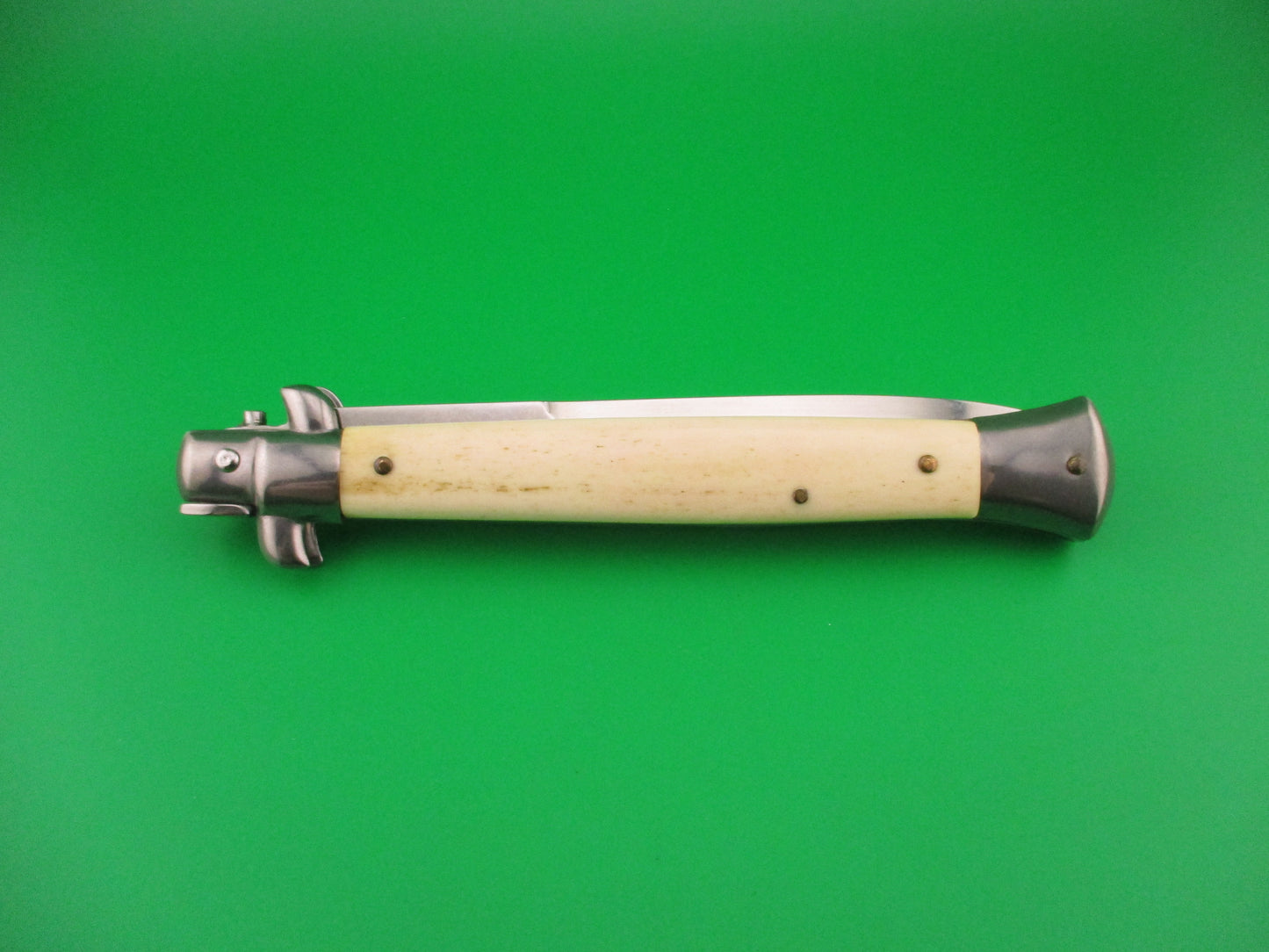 LIMITED EDITION 2004 28cm Italian Stiletto Swivel bolster automatic by Frank B
