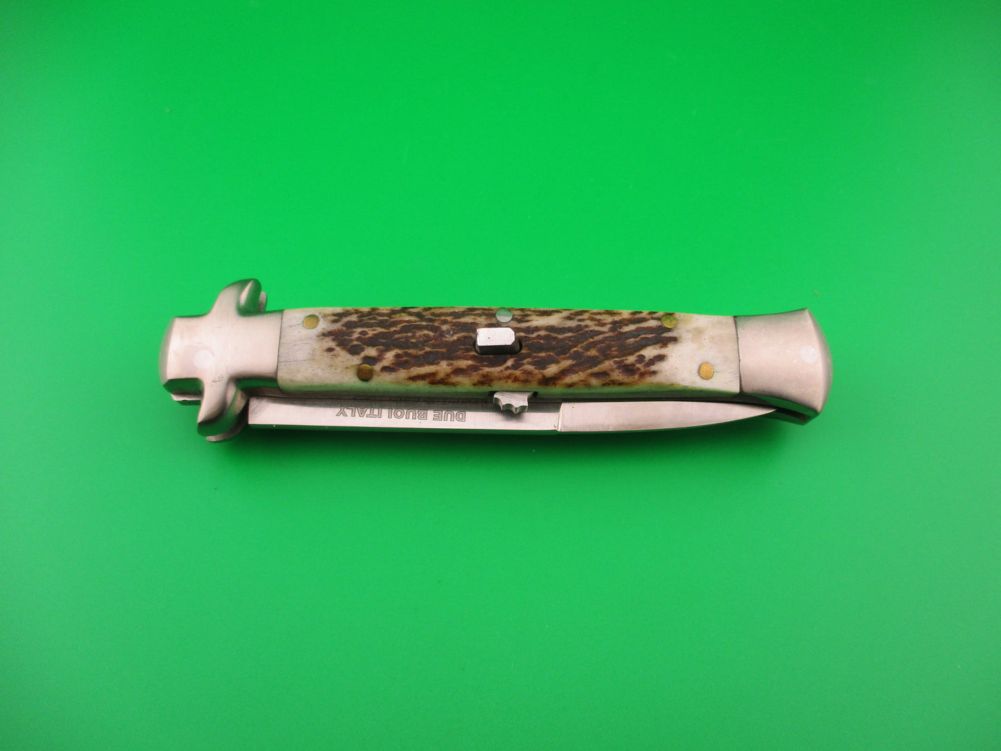 DUE BUOI 23cm Italian Limited edition Titanio 4 of 5 Stag 2012 automatic knife