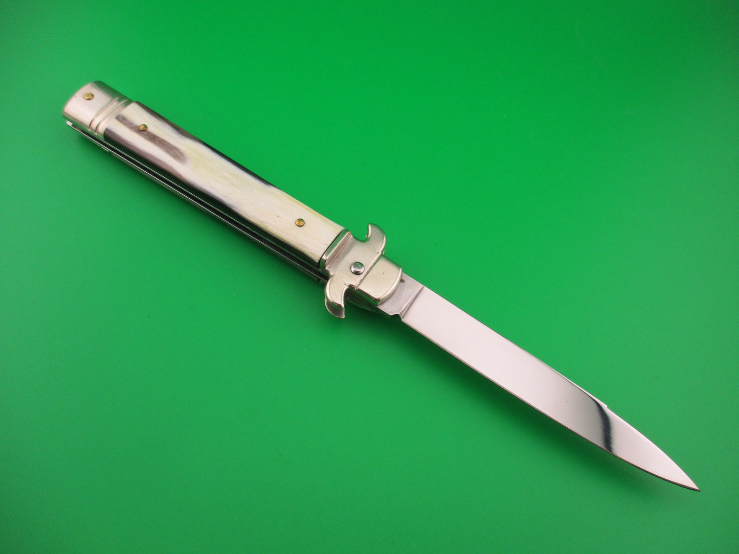 AKC ITALY Leverletto by Bill DeShivs 23cm Larger Italian Horn lever automatic knife