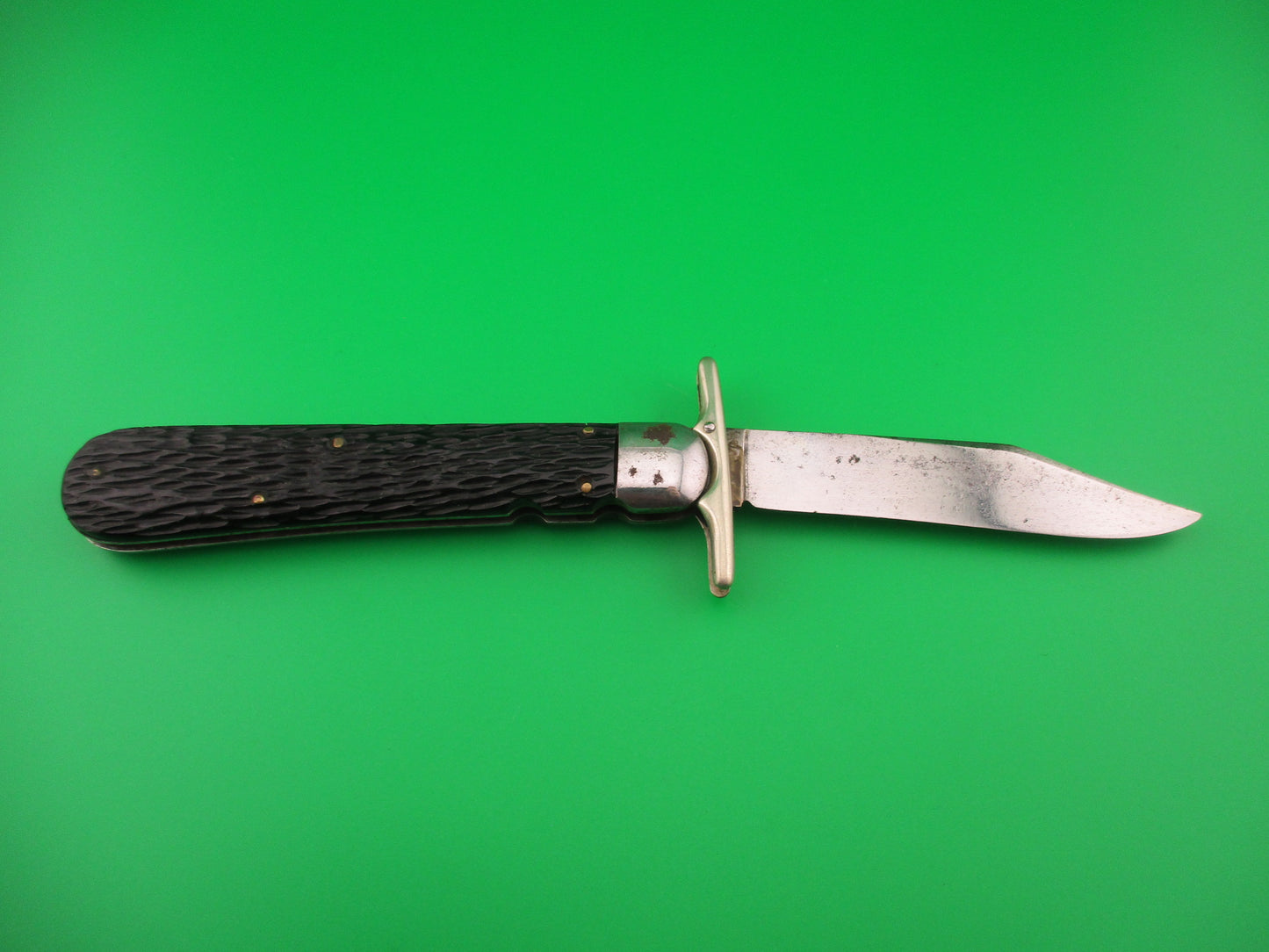 Schrade Walden #153 Hunters Pride Folding guard switchblade knife