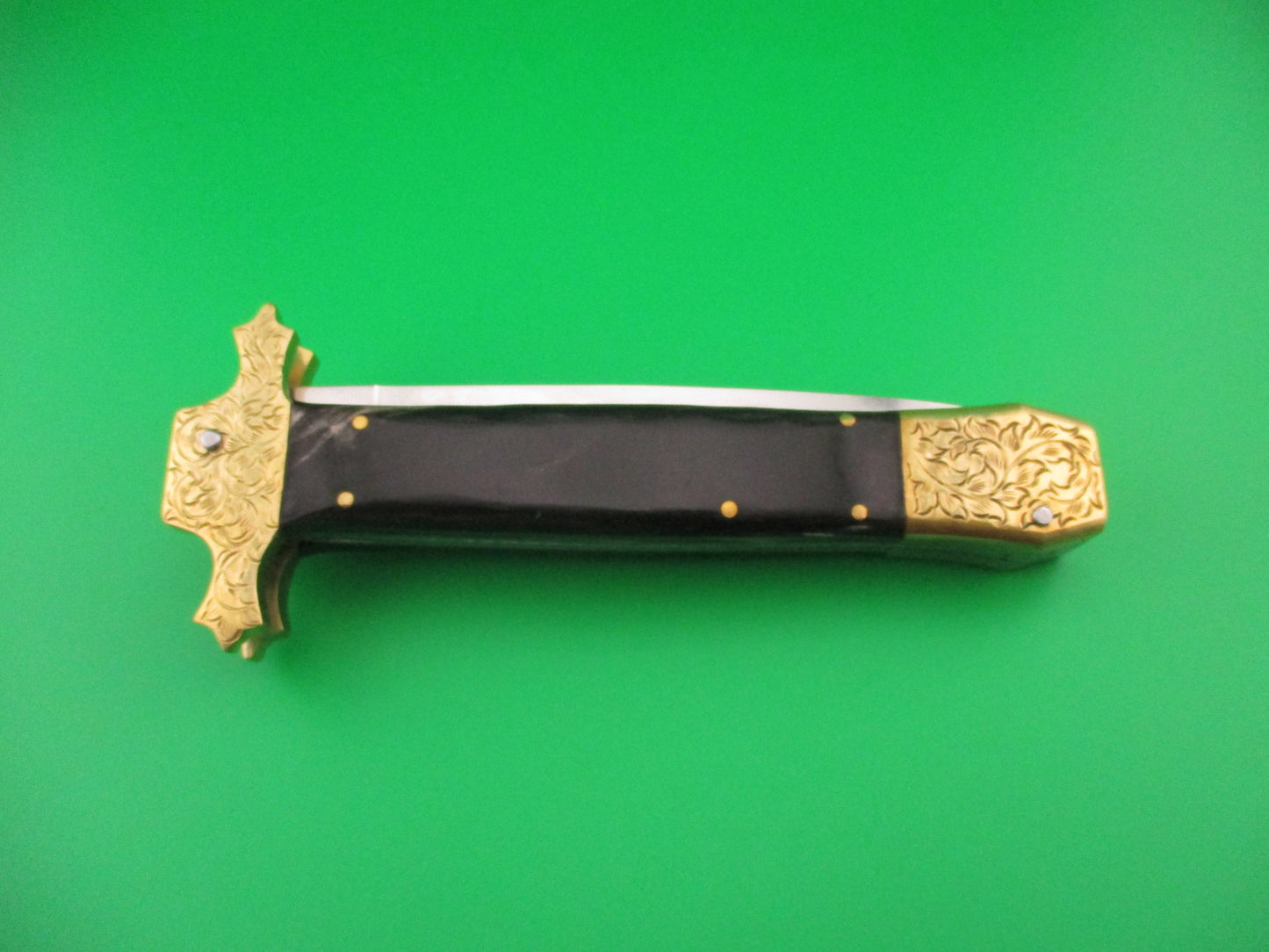 Sterile 29cm Custom Oval button & Horn Sheffield Inspired automatic knife