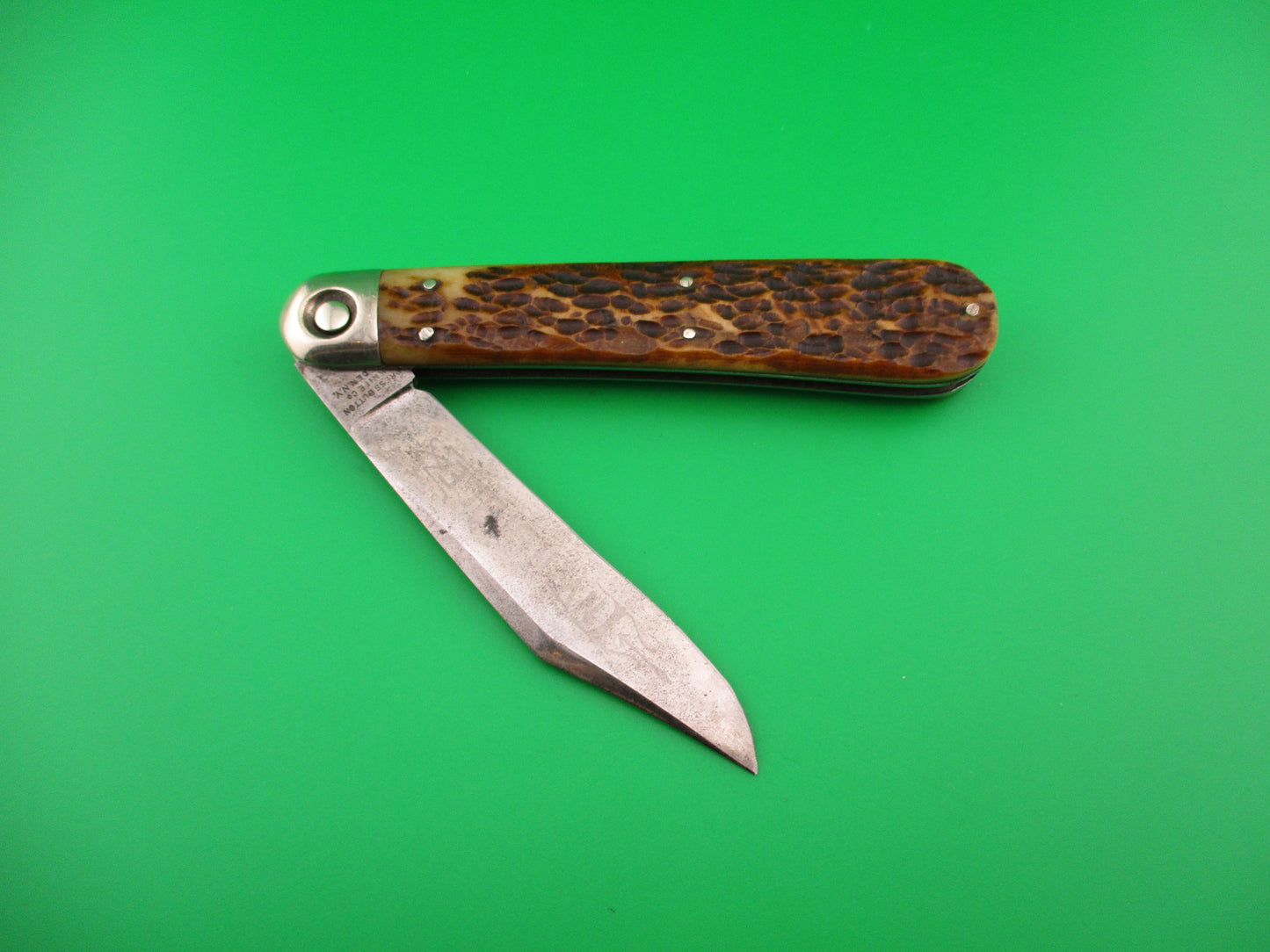Press Button Knife Co #1000 INVINCIBLE antique switchblade knife w Etch
