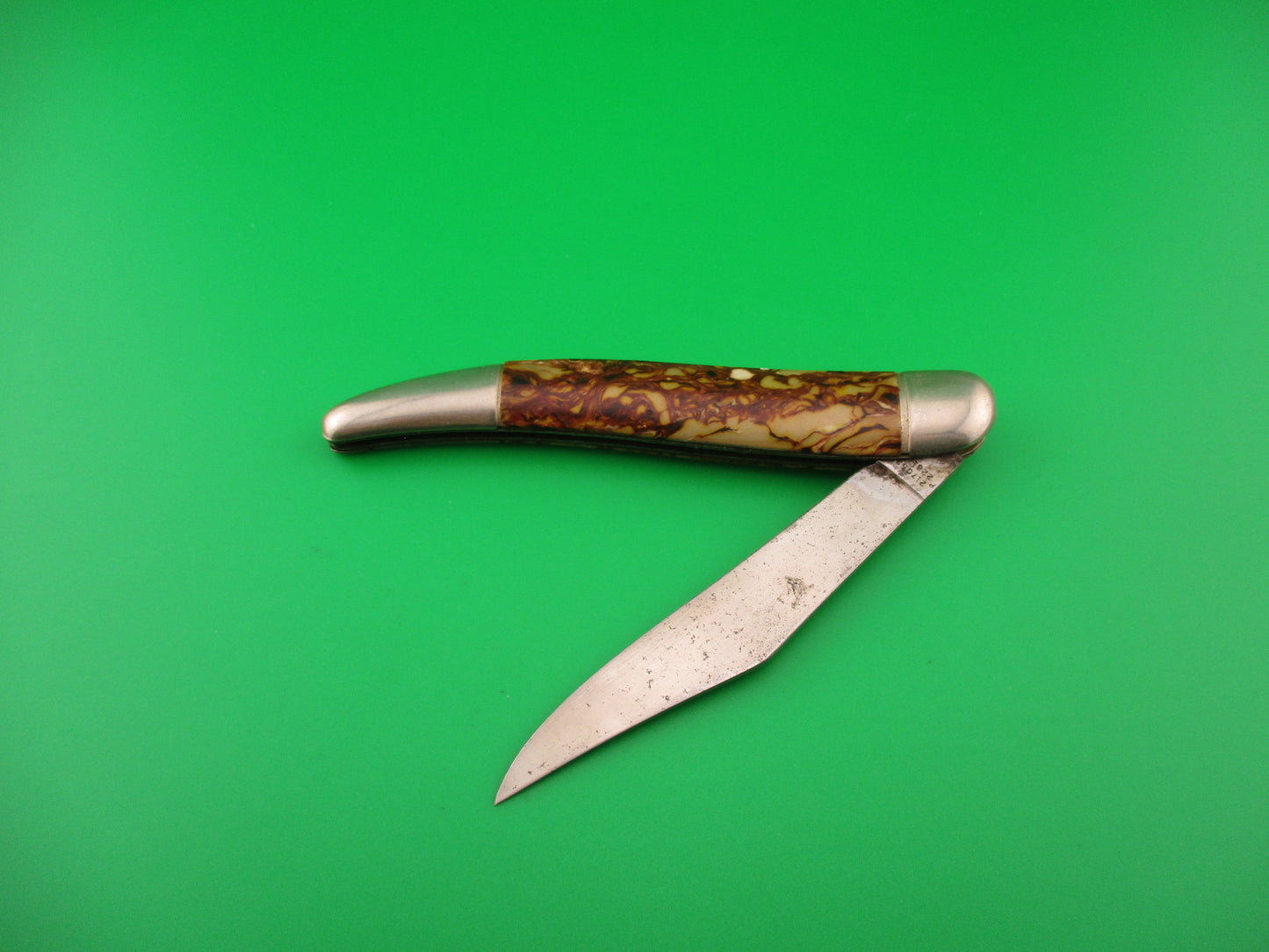 Hammer Brand Imperial Toothpick Cream & Coffee 1950s vintage switchblade knife