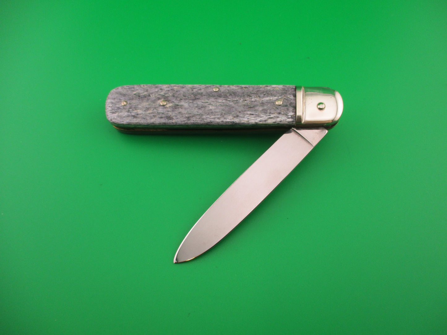 BOKER TREE BRAND CLASSIC 712 11cm German Lever automatic knife Gray bone