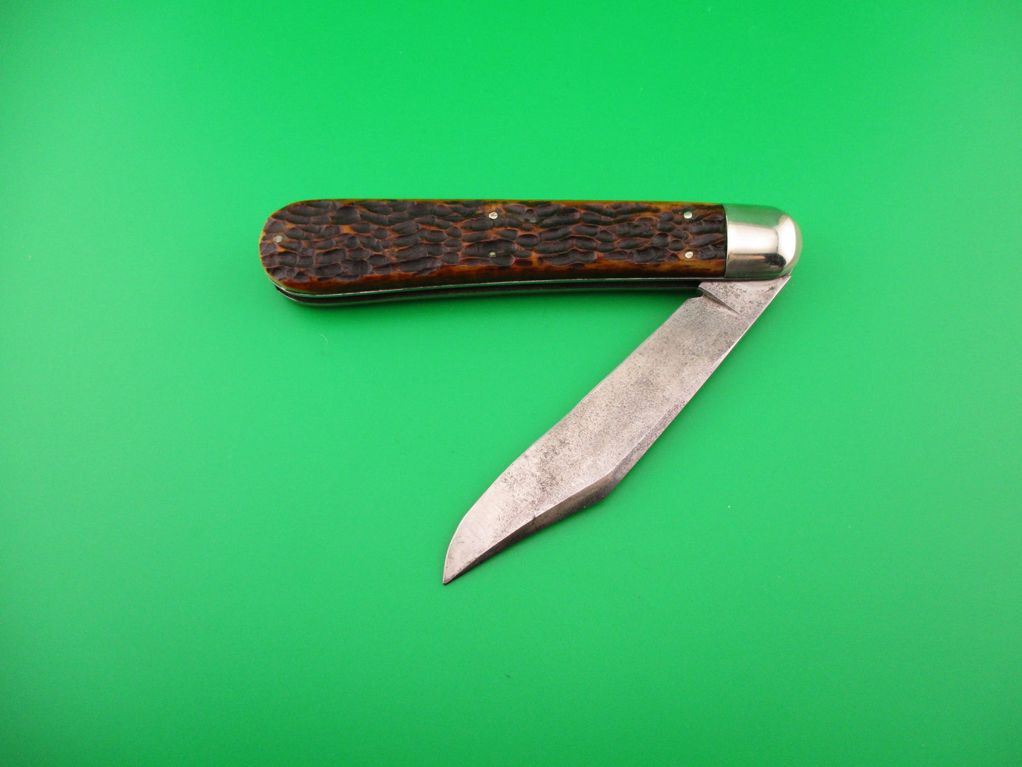 Press Button Knife Co #1000 INVINCIBLE antique switchblade knife w Etch