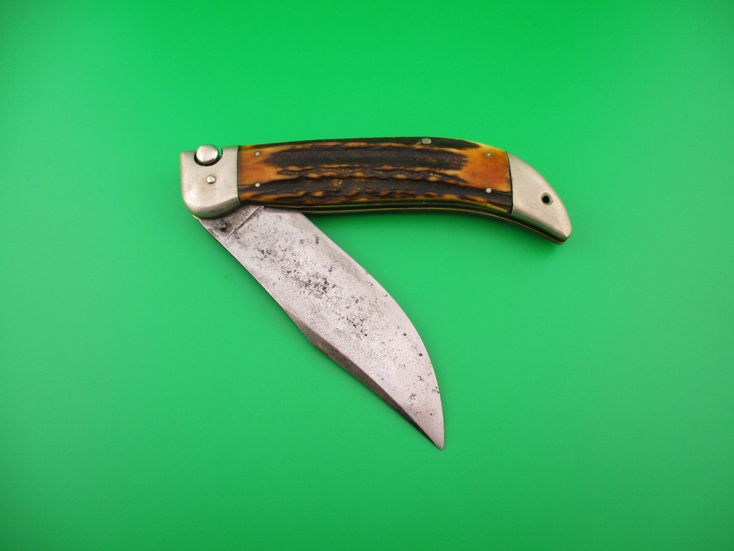 KaBar Grizzly Stag Vintage #2179 switchblade knife