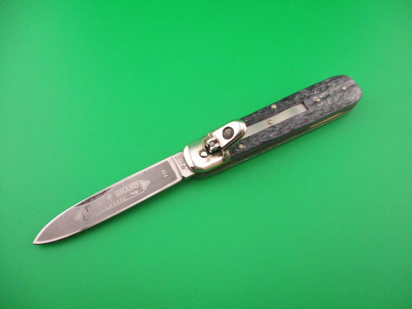 BOKER TREE BRAND CLASSIC 712 11cm German Lever automatic knife Gray bone