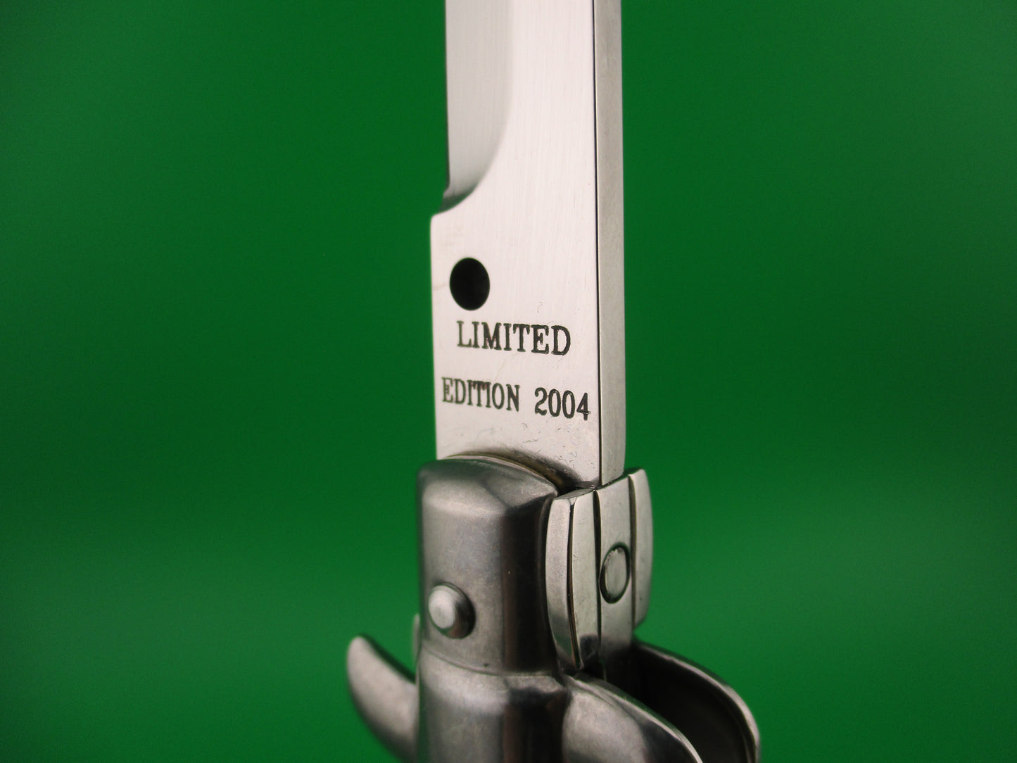 LIMITED EDITION 2004 28cm Italian Stiletto Swivel bolster automatic by Frank B