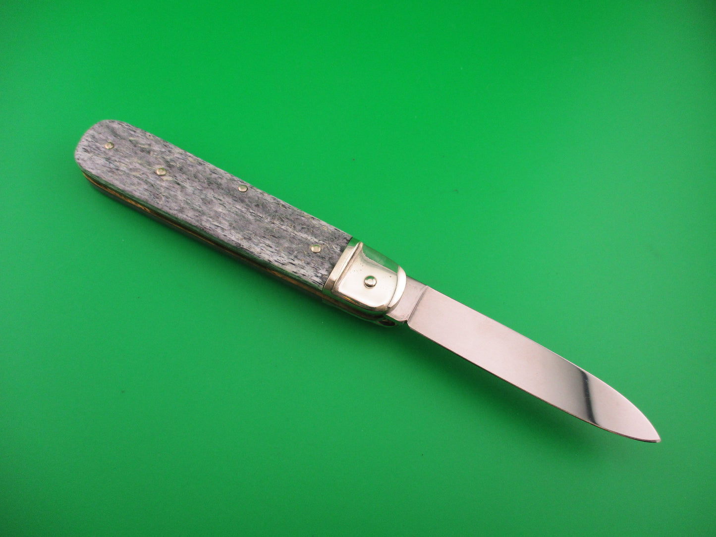 BOKER TREE BRAND CLASSIC 712 11cm German Lever automatic knife Gray bone