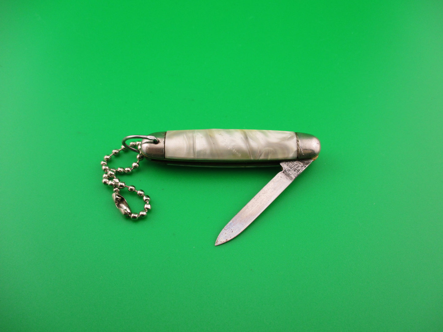 Imperial Jackomatic Jr Keychain Switchblade 1950s knife with chain