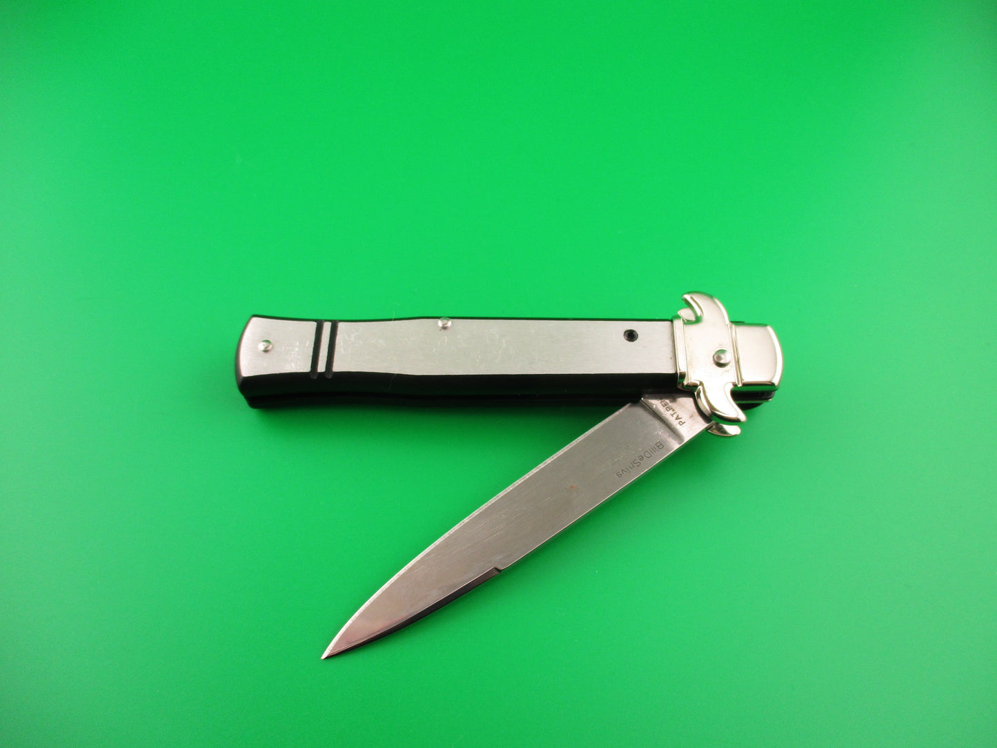 Leverletto TACTICAL AKC 20cm Italian Bill DeShivs lever automatic knife
