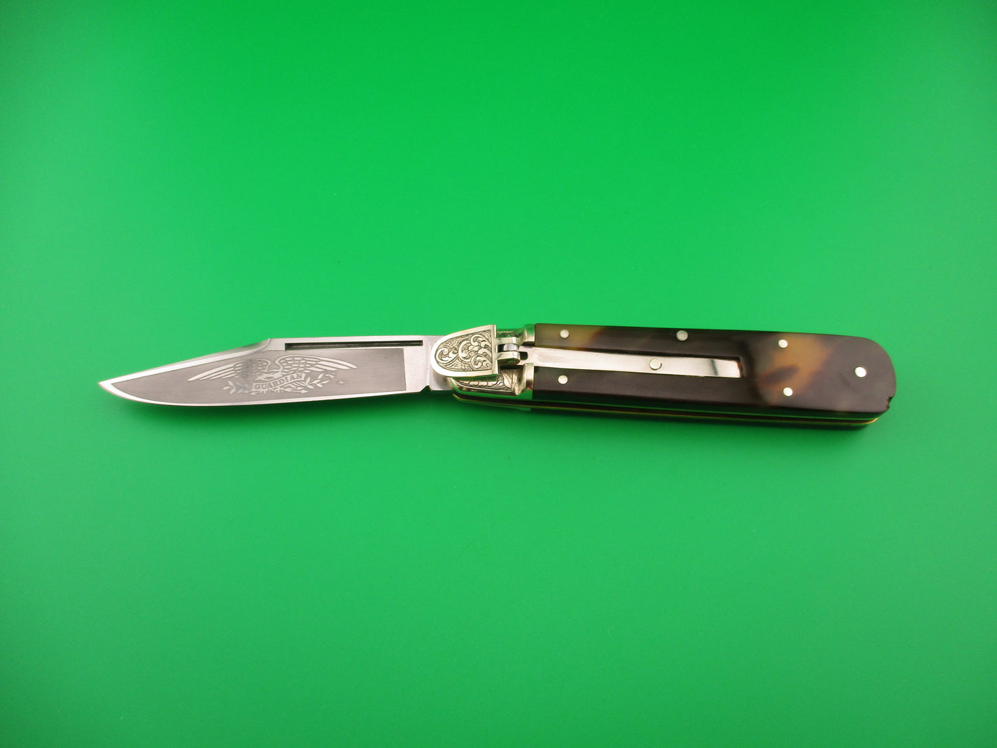 Guardian GERMANY 11cm German Tortoise Lever Etched automatic knife