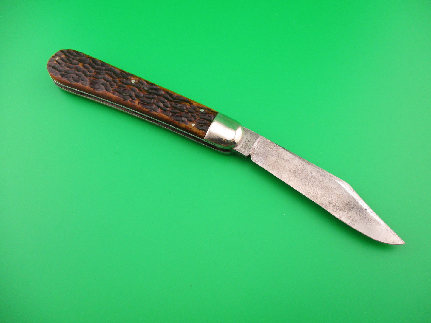 Press Button Knife Co #1000 INVINCIBLE antique switchblade knife w Etch