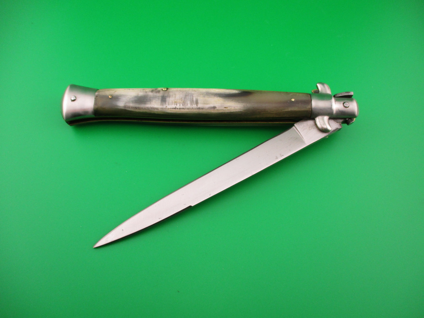 Rostfrei 2 33cm Italian Transitional vintage 1970s Brazilian horn swivel bolster automatic knife