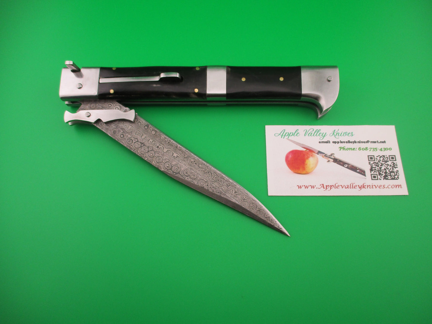 Custom 33cm Bird head Prioletta Swing Guard Damascus Clip automatic knife