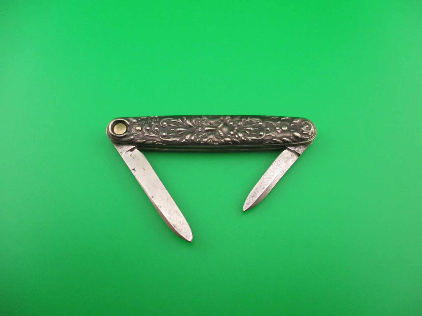 Press Button Knife Co Medium double Sterling Silver Satyr NY Home Insurance switchblade
