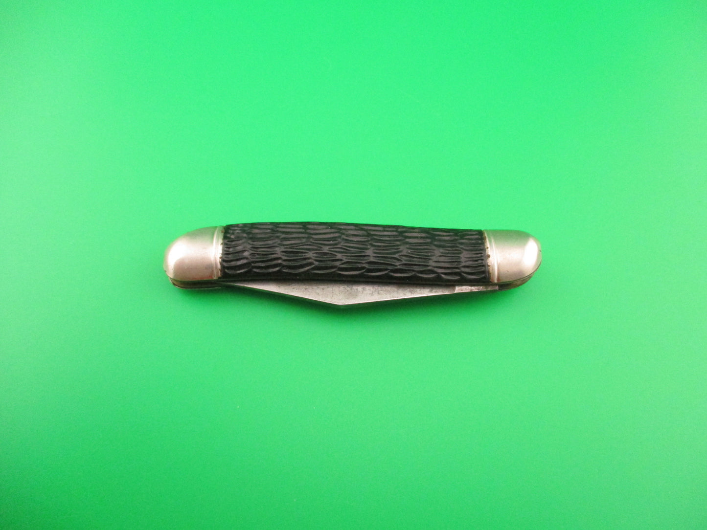 Hammer Brand Imperial Serpentine Jack Black jigged vintage switchblade knife