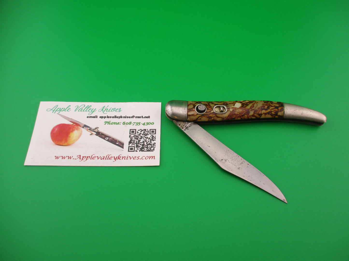 Hammer Brand Imperial Toothpick Cream & Coffee 1950s vintage switchblade knife