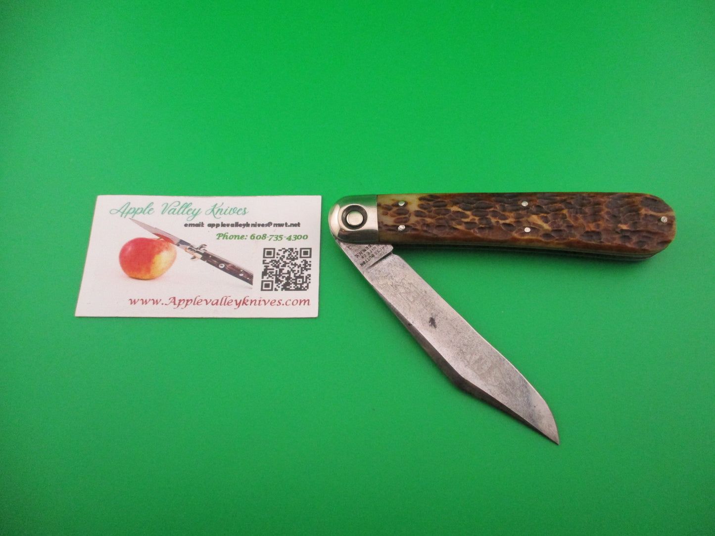 Press Button Knife Co #1000 INVINCIBLE antique switchblade knife w Etch