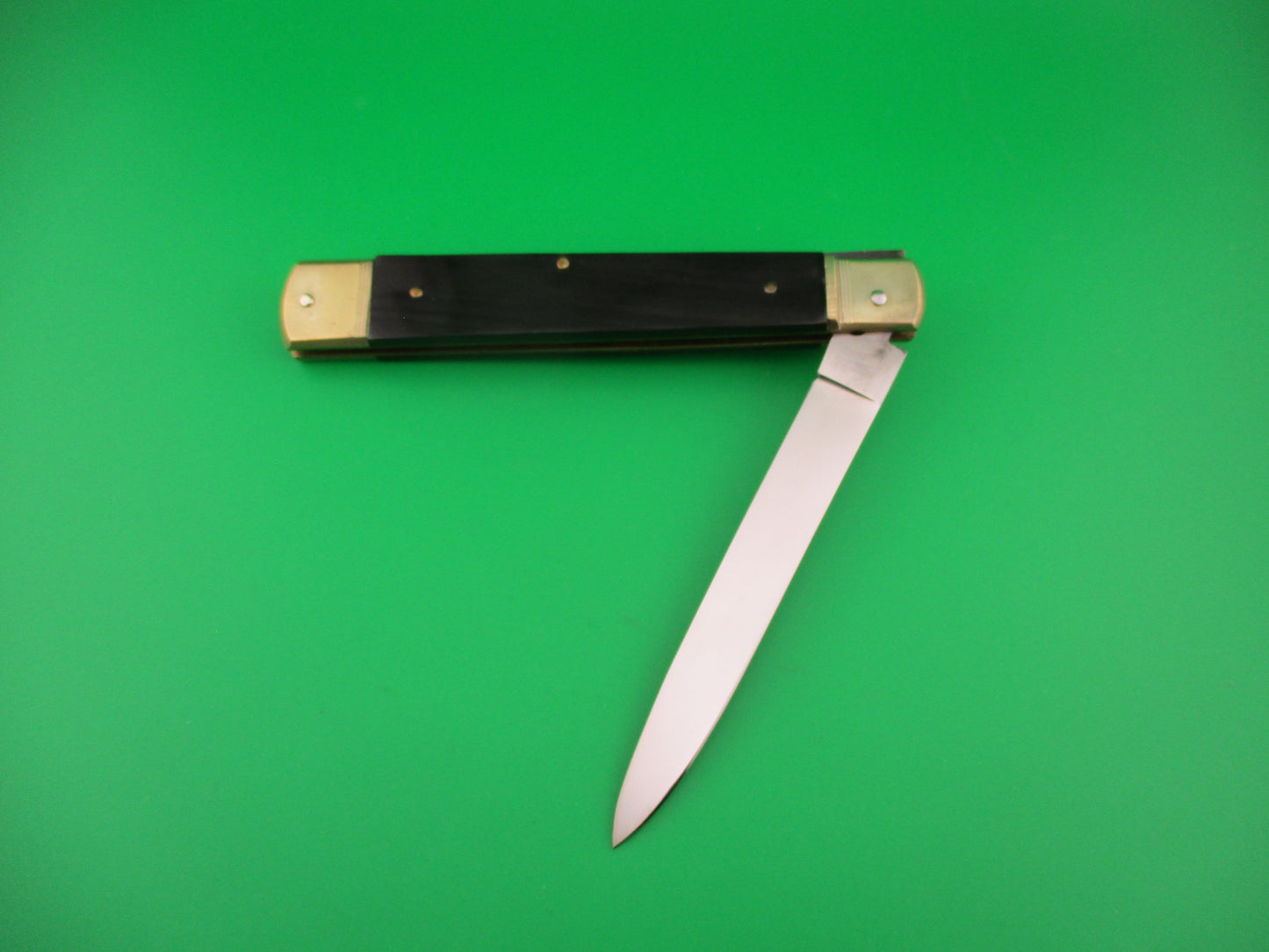 Hubertus 14cm German Lever Slimline Spear blade Horn handled automatic knife