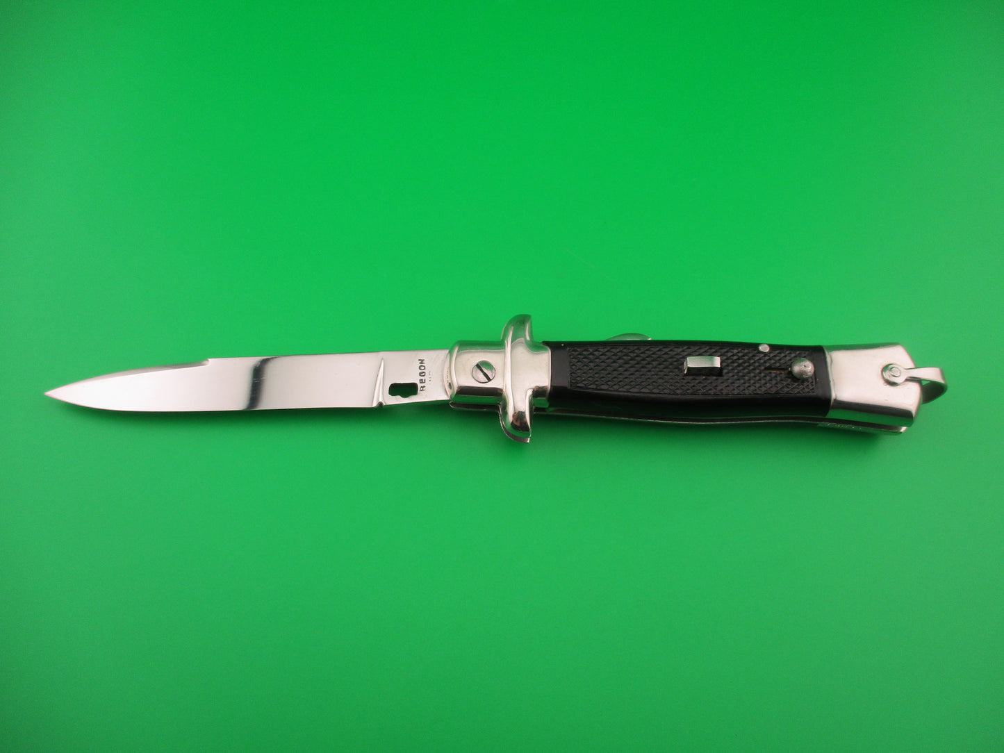 BARGEON MODEL DEPOSE 20cm French Humpback square button Automatic knife
