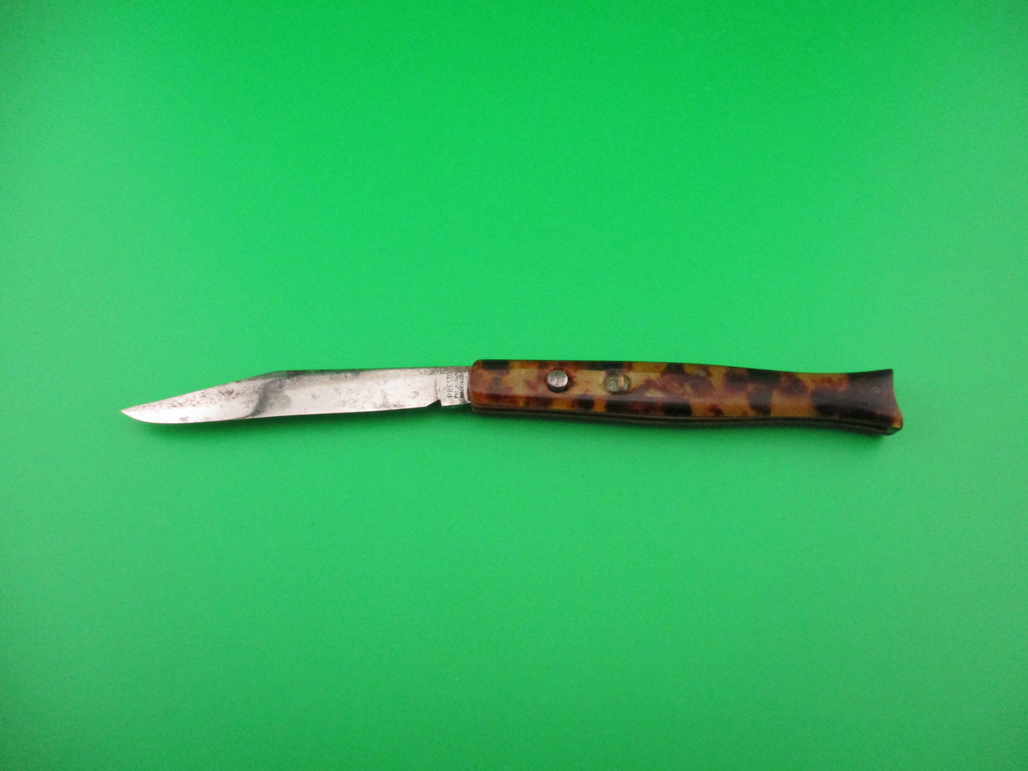 PRESTO Fishtail Tortoise celluloid vintage 1940s automatic knife w COA