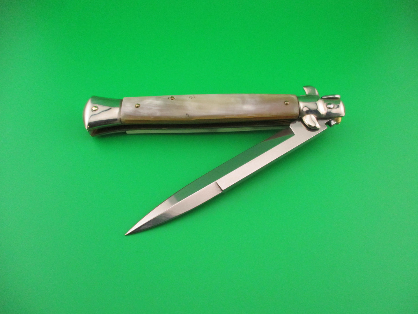 Walts LATAMA Cat 28cm Italian Stiletto Bayonet Blade Honey Cream switchblade