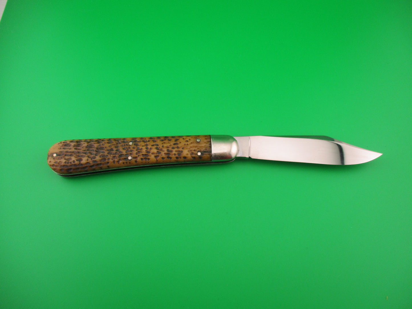 PRESS BUTTON KNIFE CO "M" Invincible antique automatic knife w Custom blade