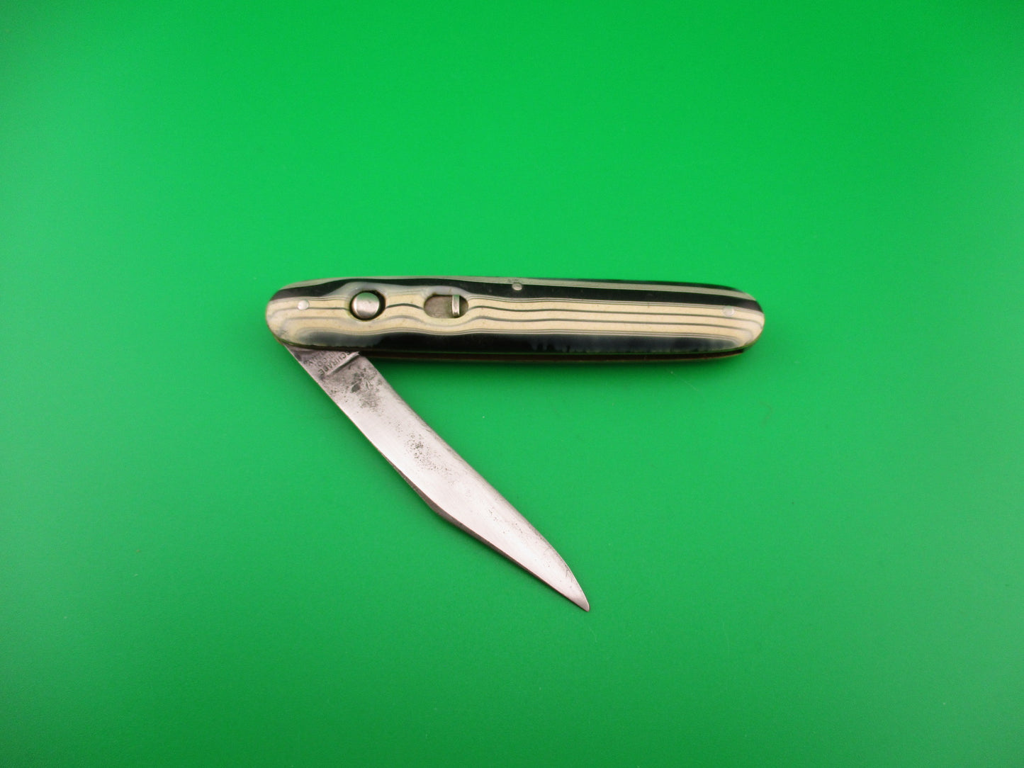 Schrade Cut Co #1404H Single Jack Black & White Celluloid switchblade knife