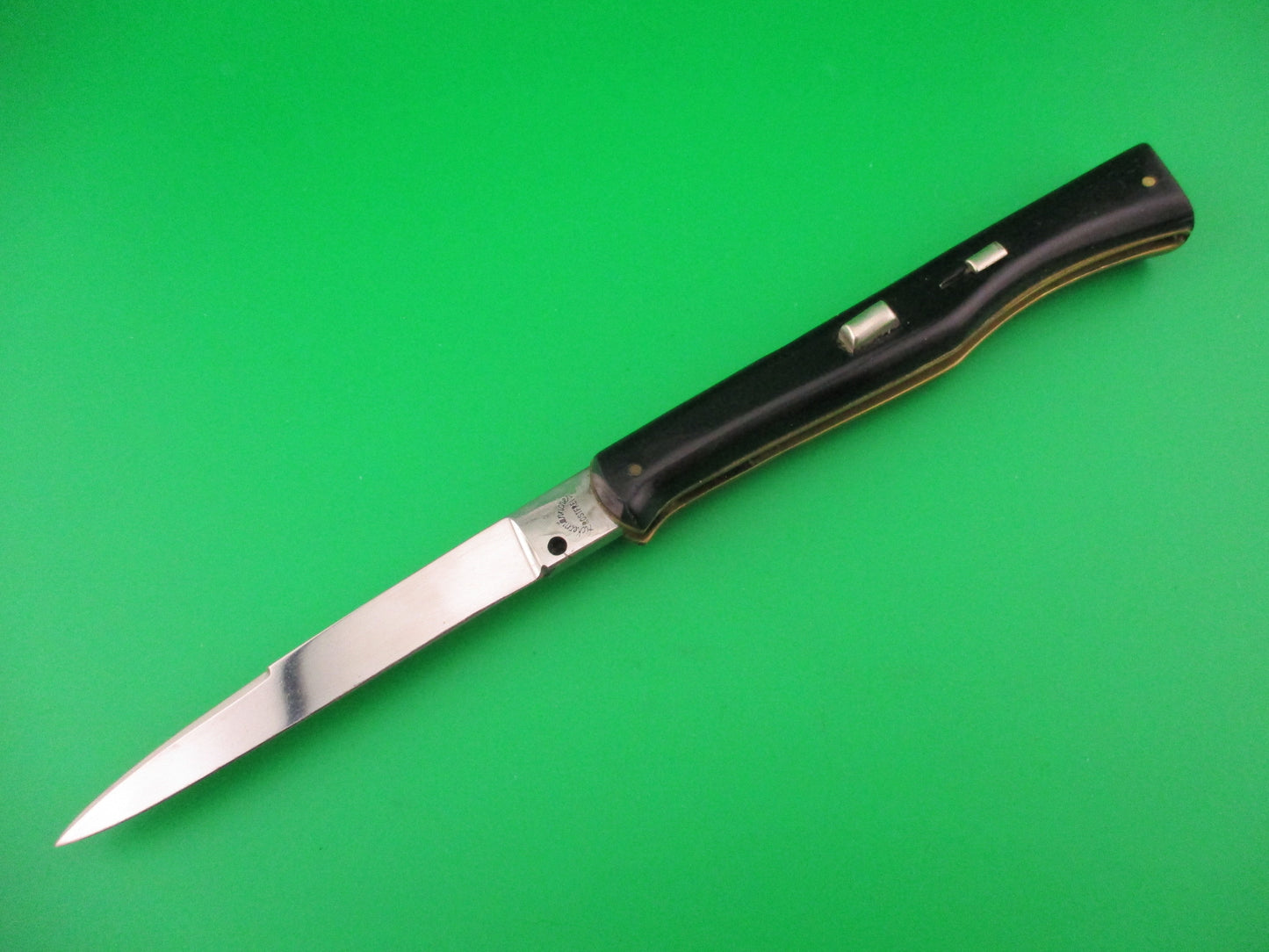 Ackermannchen ROSTFREI 21cm Italian Rectangle button lockback automatic knife